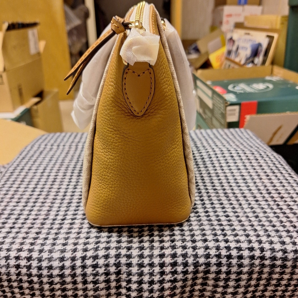 Michael Kors Sienna Brown & Cream Signature Satchel Medium Messenger - Picture 3 of 7